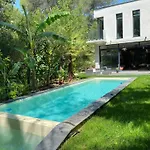 La Maison De Joy Dans Le Parc Des Elfes 民宿