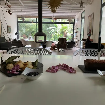 La Maison De Joy Dans Le Parc Des Elfes Homestay