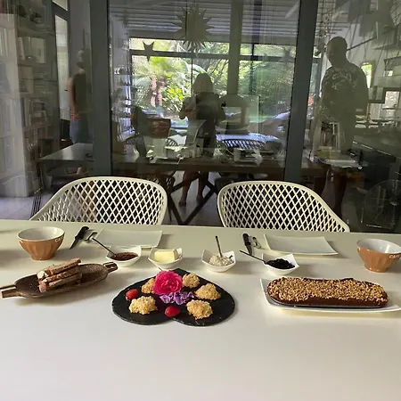 La Maison De Joy Dans Le Parc Des Elfes Homestay Montferrier-sur-Lez